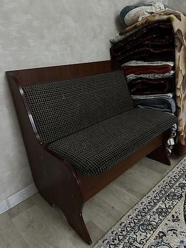 стулья бишкек: Кухонный диван-скамья с ящиком для хранения. - Компактная прямая — 1