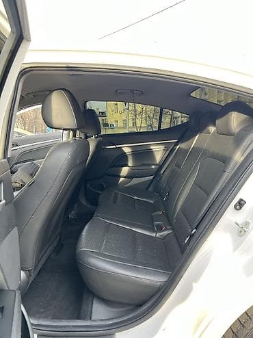 matiz 2: Hyundai Avante: 2019 г., 1.6 л, Автомат, Бензин, Седан — 9