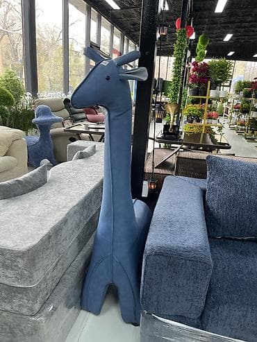 голуби животное: Пуфы и банкетки в виде животных — яркий акцент для гостиной, детской — 5