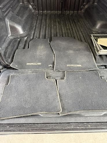 prius 30: Родные Ворсовые Полики Для салона Toyota, цвет - Серый — 1