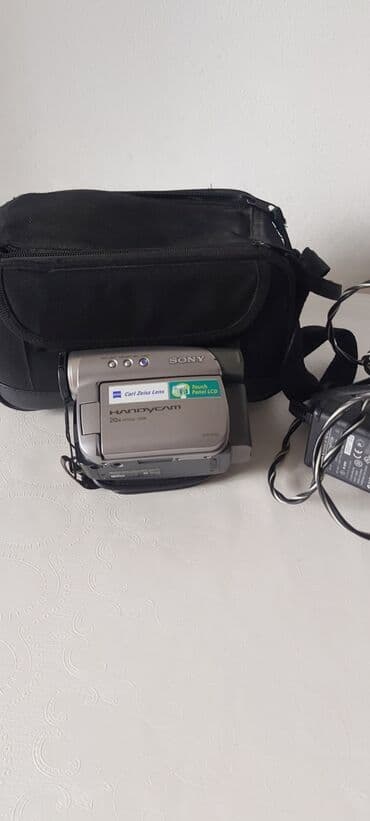 бу видео камеры: Sony DCR-HC28 - MiniDV-камера позволяет записать до 90 минут видео — 3