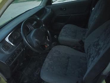 Транспорт: Daihatsu Sirion: 1999 г., 1 л, Механика, Хэтчбэк — 4
