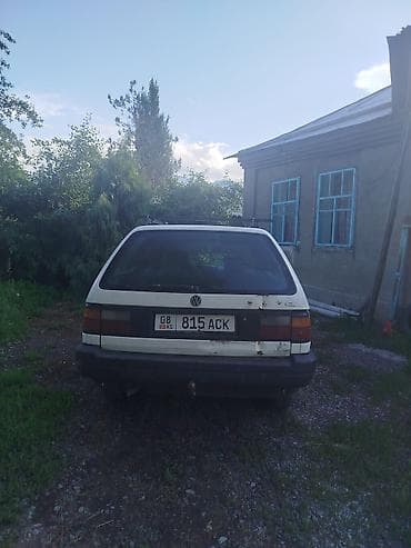 815: Volkswagen Passat Variant: 1988 г., Универсал — 1