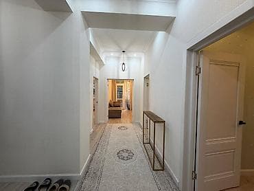 3 ком: 3 комнаты, 83 м², Индивидуалка, 1 этаж — 8