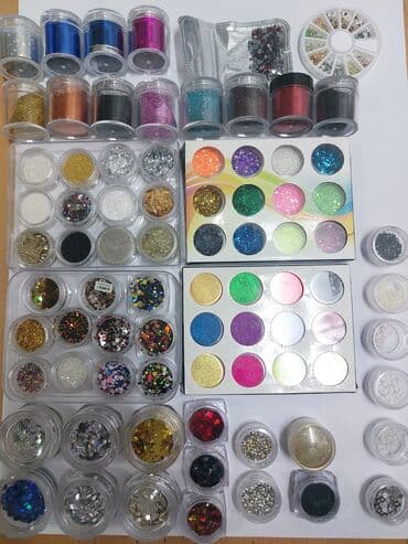 оборудование для парикмахеров: 1. Машинка STRONG 204, б/у 2.Стразы разных размеров 3.Втирки — 3