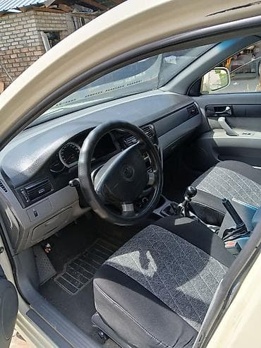гориит: Daewoo Gentra: 2014 г., 1.6 л, Механика, Бензин, Седан — 4