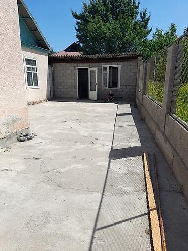 ак бата ж м: Продаётся дом 5 комнат + времянка 3 комнаты, отопление электричество и — 8