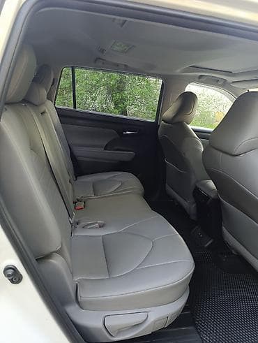 Продажа авто: Toyota Highlander: 2019 г., 3.5 л, Типтроник, Бензин, Кроссовер — 5