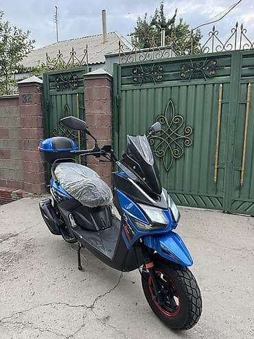 Тип скутера 180 куб. см, Бензин, Новый