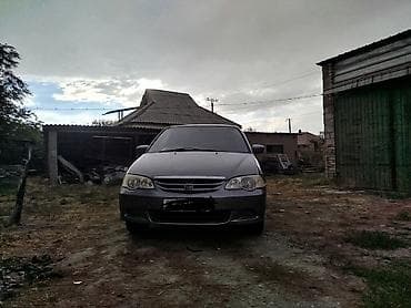 Honda Orthia: 2000 г., 2.3 л, Автомат, Газ, Универсал — 1
