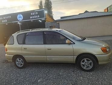 деф: Toyota Ipsum: 2001 г., 2 л, Автомат, Бензин, Универсал — 5