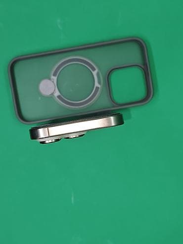 пассивное сетевое оборудование 6: IPhone 16 Pro, Новый, 256 ГБ, Золотой, Зарядное устройство, Защитное стекло, Чехол, 93 % — 3