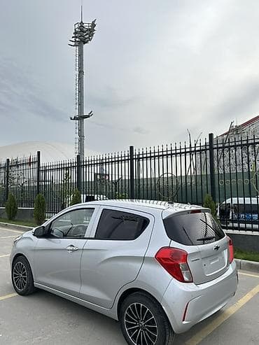 techno spark: Chevrolet Spark: 2019 г., 1 л, Вариатор, Бензин, Хэтчбэк — 2