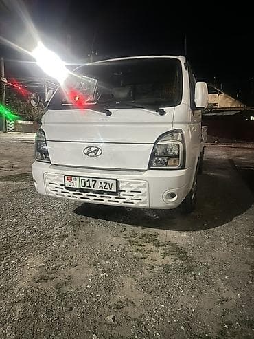 Hyundai Porter (грузовой бортовой малотоннажник) - Кабина на двоих