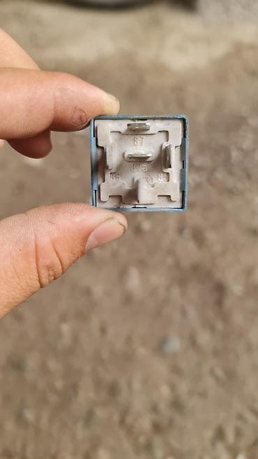 усилители для машины: Автомобильное реле 24V, двойное 2×20A Описание:реле оригинал от — 2