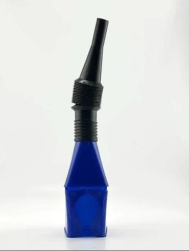 Автокосметика: Воронка для заправки масла - Предназначена для аккуратной заливки — 4