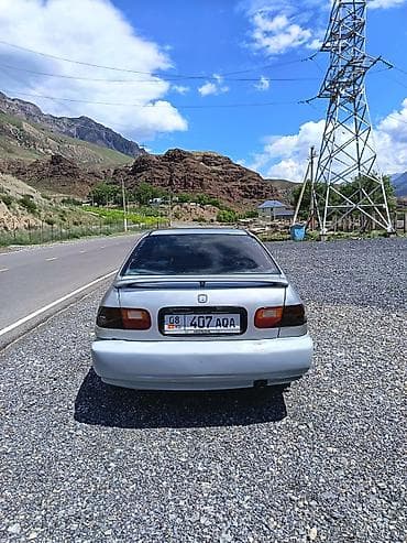 Транспорт: Honda Civic: 1992 г., 1.6 л, Механика, Бензин, Седан — 1