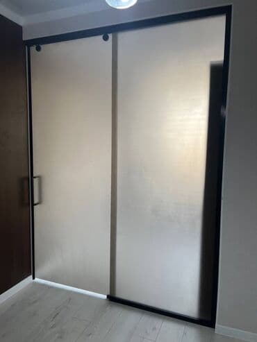 двери мешкомнатный: Межкомнатная дверь со стеклом, Алюминий, Двустворчатая, цвет - Черный — 2