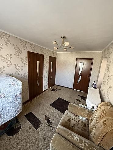 ош араванская: Продаётся жилой дом с участком в ж/м Кок-Жар. • Двор с мощёными — 8