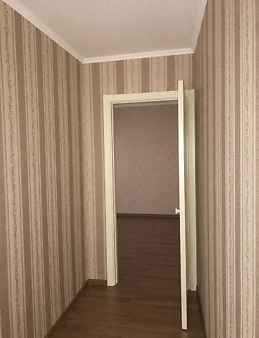 Батирлер: 2 бөлмө, 43 м², Аламедин-1 мкр 104-серия, 2 кабат, Косметикалык оңдоо — 2
