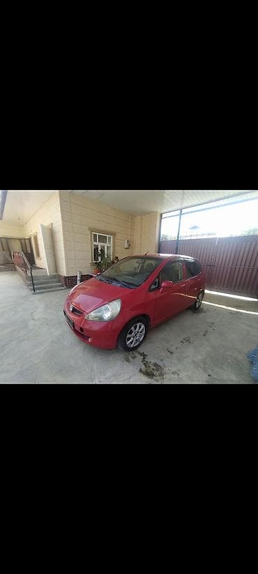 Honda Jazz: 2002 г., 1.4 л, Механика, Бензин, Хэтчбэк — 2