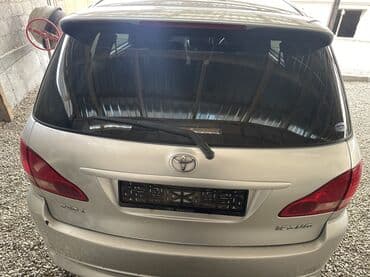 обмен на авто с доплатой: Toyota Ipsum: 2002 г., 2.4 л, Бензин, Минивэн — 9