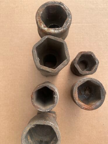 набор рожковых ключей: Головки больших размеров 

 41.36.32
 Продаю все вместе — 1