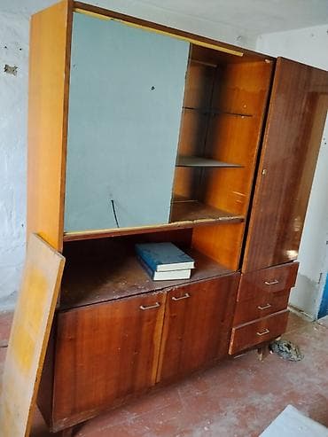 аквариум тумба: Стенка-шкаф, Тип стенки-шкафа: Горка, Для зала, Особенности: Для хранения посуды — 2