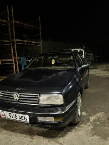 купить бу электромобиль из китая: Volkswagen Vento: 1992 г., 1.8 л, Механика, Бензин, Седан — 1