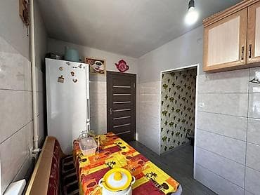 ош квартиа: 2 комнаты, 40 м², 3 этаж — 2