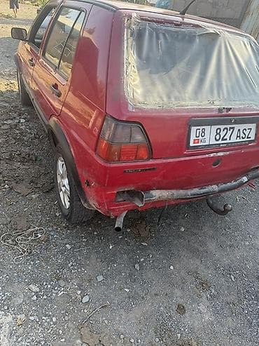 Volkswagen Golf: 1988 г., 1.8 л, Кол менен иштөөчү, Бензин, Хетчбек — 3