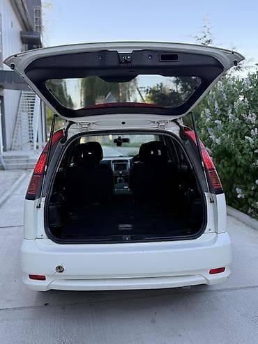 Продажа авто: Honda Stream: 2004 г., 1.7 л, Автомат, Бензин, Минивэн — 6