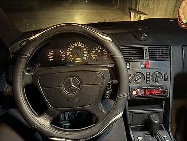 мерсс сешка: Mercedes-Benz C-Class: 1994 г., 1.8 л, Автомат, Бензин, Седан — 4
