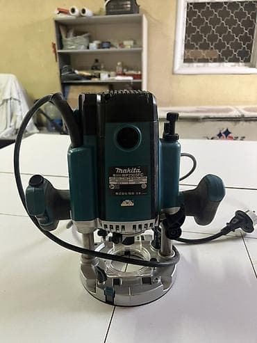 Генераторлор: Срочно продаю обер и погружную пилу Makita в оригинале, цена за 2 — 2