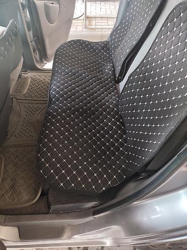 япошку: Toyota Funcargo: 2002 г., 1.3 л, Автомат, Бензин, Хэтчбэк — 5