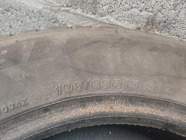 Шины и диски: Зимняя шина Bridgestone Blizzak 195/65 R15 91Q Состояние отличное - — 2