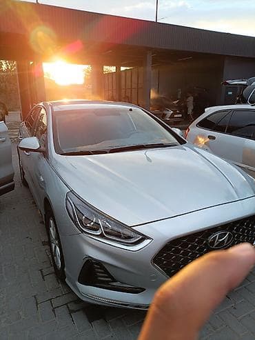 Продажа авто: Hyundai Sonata: 2021 г., 2 л, Автомат, Газ, Седан — 2