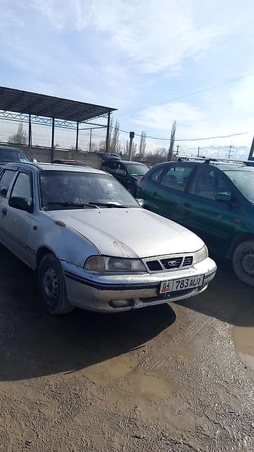 Daewoo Nexia: 2006 г., 1.6 л, Механика, Бензин, Седан