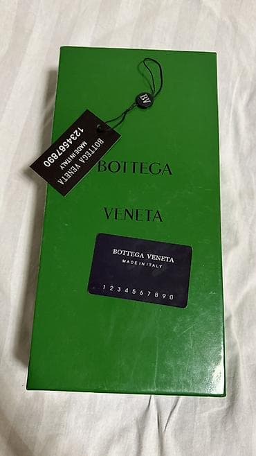 Аксессуарлар: Сумка Bottega Veneta, черная, плетение intrecciato. - Формат — 4