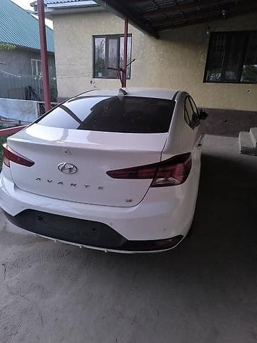 sonata 2017: Hyundai Elantra: 2019 г., 1.6 л, Автомат, Бензин, Седан — 5