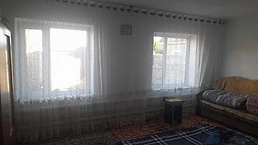 дом за 10000: Продаётся дом в г. Балыкчы Площадь — 65 кв.м, участок — 5 соток — 2