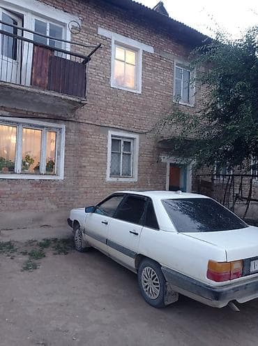 малолитражки на автомате: Audi 100: 1987 г., 1.8 л, Механика, Бензин, Седан — 5
