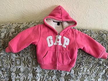 Жаш балдардын бут кийими: Продаю два комбинезона осенне-весенние и один костюм гап теплый, на — 2