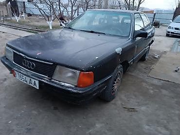 е 52: Audi 100: 1985 г., 1.8 л, Седан — 1