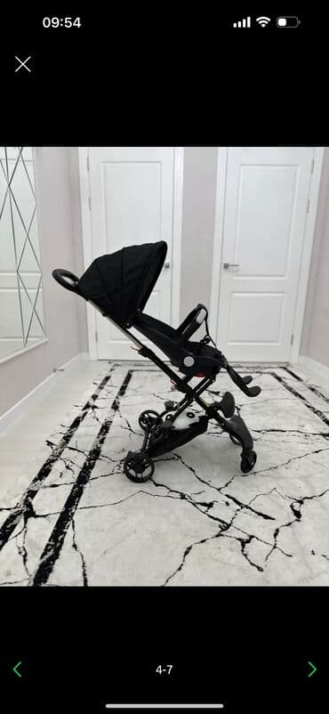 прогулочную коляску chicco: Коляска, Новый — 2