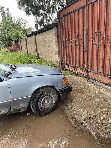 авто грандеур: Mercedes-Benz W124: 1990 г., Седан — 4