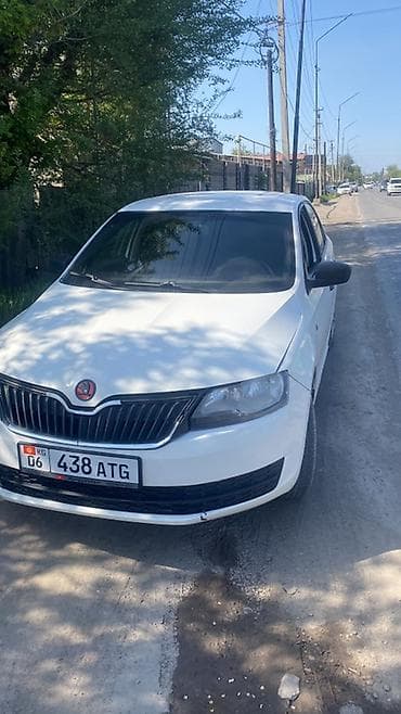 прес падборщик: Skoda Rapid: 2015 г., 1.6 л, Механика, Бензин, Седан — 1