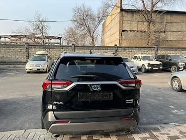 jeep liberty: Toyota RAV4: 2019 г., 2.5 л, Вариатор, Гибрид, Кроссовер — 4