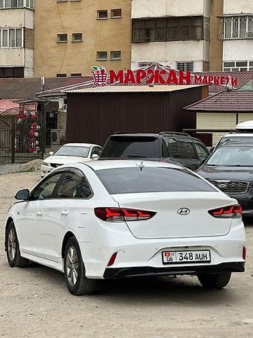 машина samsung: Hyundai Sonata: 2019 г., Автомат, Седан — 8