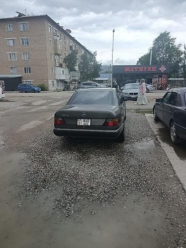 e 55 amg: Mercedes-Benz W124: 1990 г., 2.3 л, Механика, Бензин, Седан — 4